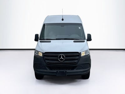 2022 Mercedes-Benz Sprinter 2500 Cargo 144 WB