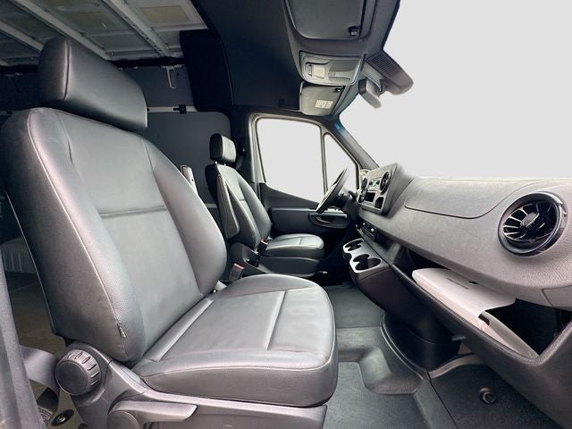 2022 Mercedes-Benz Sprinter 2500 Cargo 144 WB