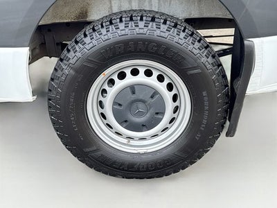 2022 Mercedes-Benz Sprinter 2500 Cargo 144 WB