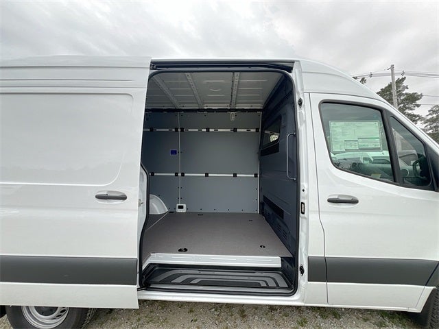 2025 Mercedes-Benz Sprinter 2500 Cargo 144 WB