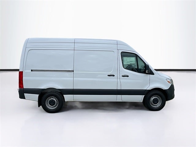 2025 Mercedes-Benz Sprinter 2500 Cargo 144 WB