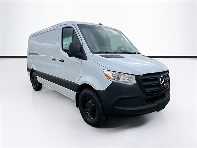 2026 Mercedes-Benz Sprinter 2500 Cargo 144 WB