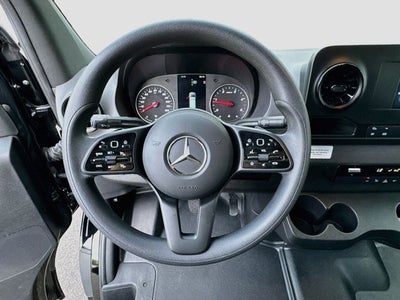 2024 Mercedes-Benz Sprinter 2500 Cargo 144 WB