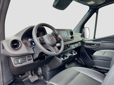 2024 Mercedes-Benz Sprinter 2500 Cargo 144 WB