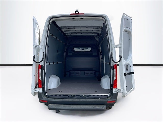 2025 Mercedes-Benz Sprinter 2500 Cargo 144 WB