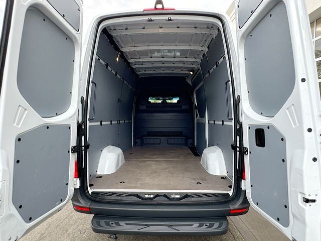2025 Mercedes-Benz Sprinter 2500 Cargo 144 WB