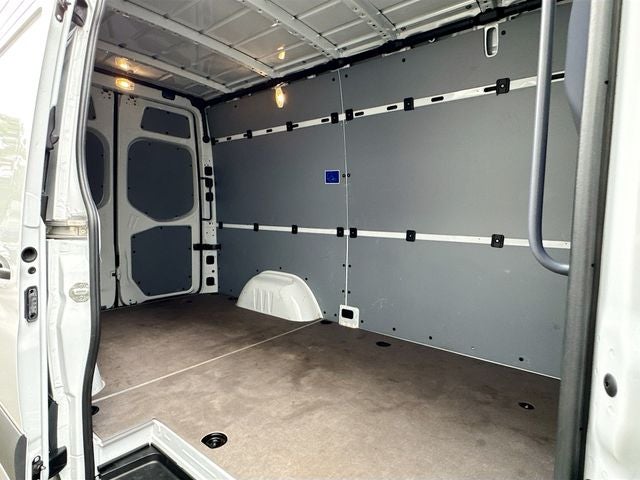 2025 Mercedes-Benz Sprinter 2500 Cargo 144 WB