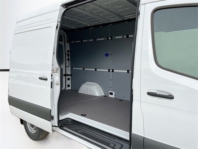2025 Mercedes-Benz Sprinter 2500 Cargo 144 WB