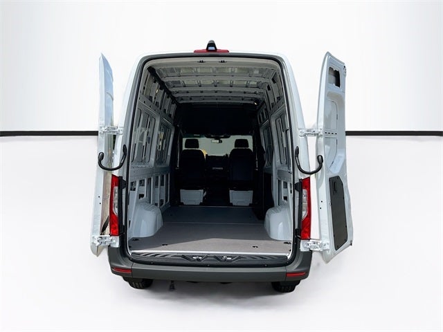 2025 Mercedes-Benz Sprinter 2500 Cargo 144 WB