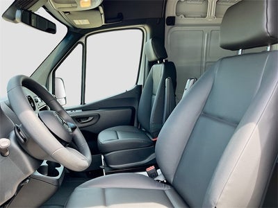 2025 Mercedes-Benz Sprinter 2500 Cargo 144 WB