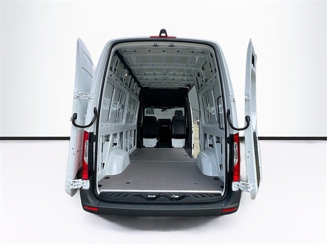 2025 Mercedes-Benz Sprinter 2500 Cargo 144 WB