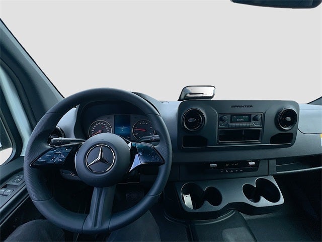 2025 Mercedes-Benz Sprinter 2500 Cargo 144 WB