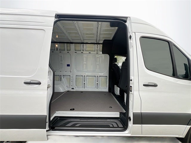 2025 Mercedes-Benz Sprinter 2500 Cargo 144 WB