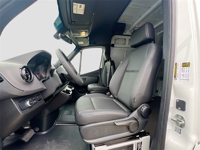 2025 Mercedes-Benz Sprinter 2500 Cargo 144 WB