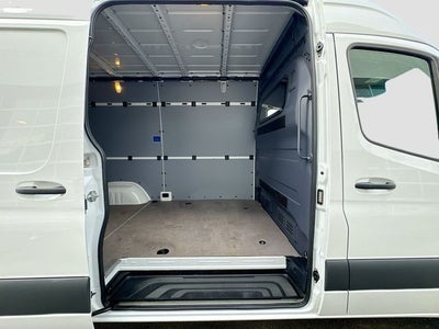 2025 Mercedes-Benz Sprinter 2500 Cargo 144 WB