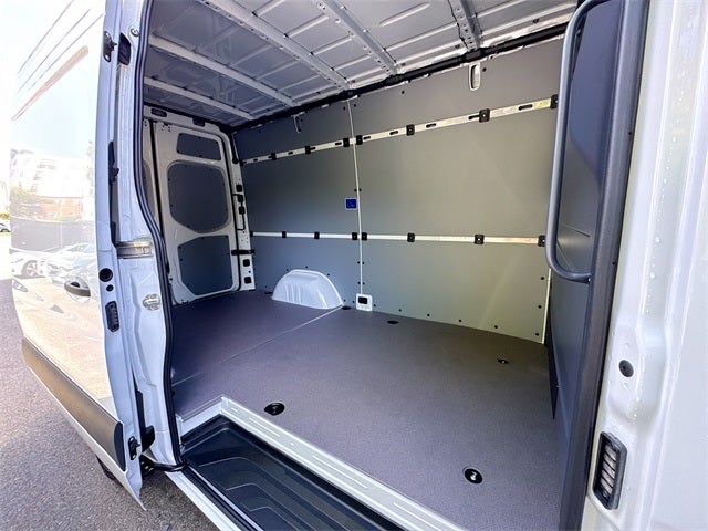 2025 Mercedes-Benz Sprinter 2500 Cargo 144 WB