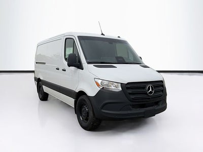 2026 Mercedes-Benz Sprinter 2500 Cargo 144 WB