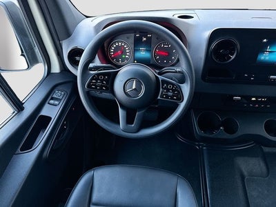 2024 Mercedes-Benz Sprinter 2500 Cargo 144 WB