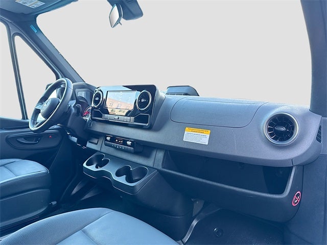 2025 Mercedes-Benz Sprinter 2500 Cargo 144 WB