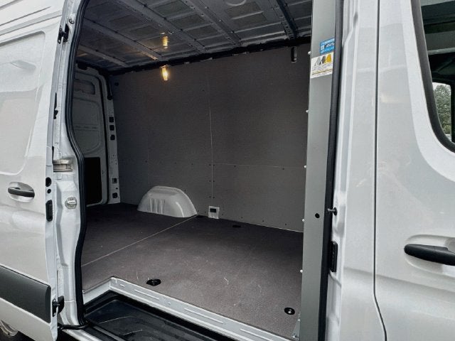 2025 Mercedes-Benz Sprinter 2500 Cargo 144 WB