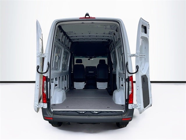 2025 Mercedes-Benz Sprinter 2500 Cargo 144 WB
