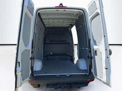 2026 Mercedes-Benz Sprinter 2500 Cargo 144 WB