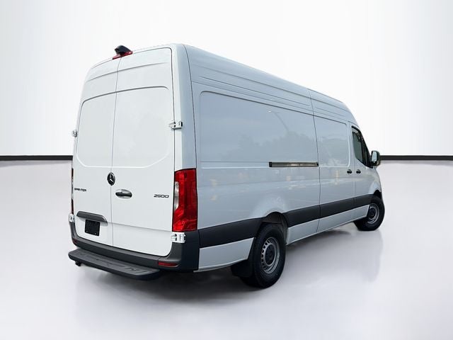 2026 Mercedes-Benz Sprinter 2500 Cargo 170 WB High Roof