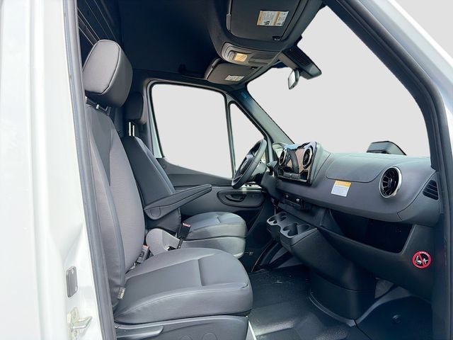 2026 Mercedes-Benz Sprinter 2500 Cargo 170 WB High Roof
