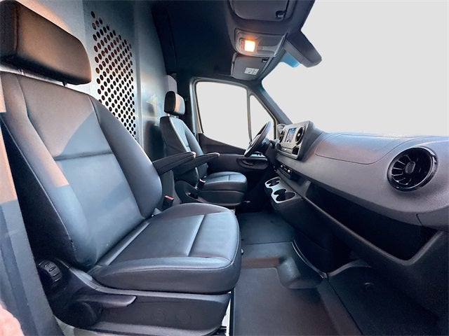 2023 Mercedes-Benz Sprinter 2500 Cargo 144 WB