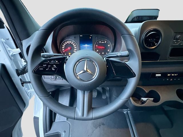 2025 Mercedes-Benz Sprinter 2500 Cargo 144 WB
