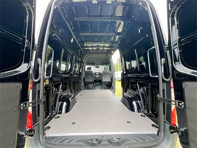 2025 Mercedes-Benz Sprinter 2500 Cargo 144 WB 4MATIC®