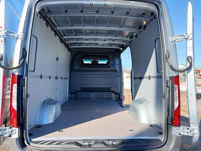 2026 Mercedes-Benz Sprinter 2500 Cargo 144 WB 4MATIC®