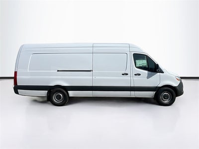 2025 Mercedes-Benz Sprinter 2500 Cargo 170 WB Extended