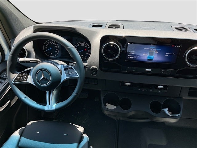 2024 Mercedes-Benz eSprinter 2500 Cargo 170 WB High Roof