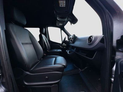 2024 Mercedes-Benz Sprinter 2500 Passenger 144 WB