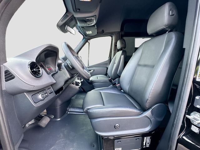 2024 Mercedes-Benz Sprinter 2500 Passenger 144 WB