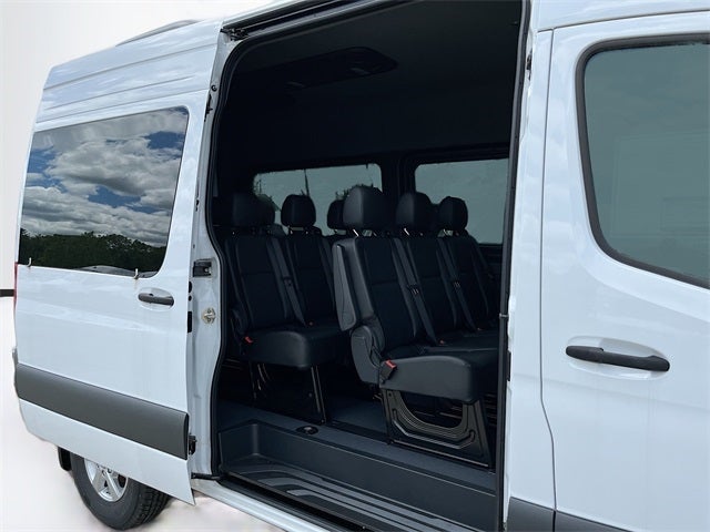 2024 Mercedes-Benz Sprinter 2500 Passenger 144 WB