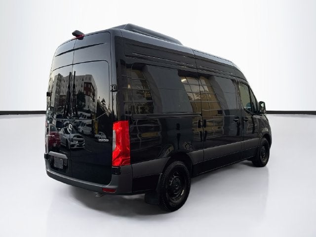 2025 Mercedes-Benz Sprinter 2500 Passenger 144 WB