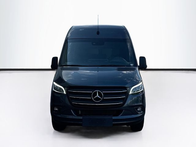 2024 Mercedes-Benz Sprinter 2500 Passenger 144 WB