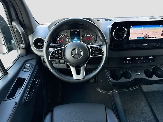 2024 Mercedes-Benz Sprinter 2500 Passenger 144 WB