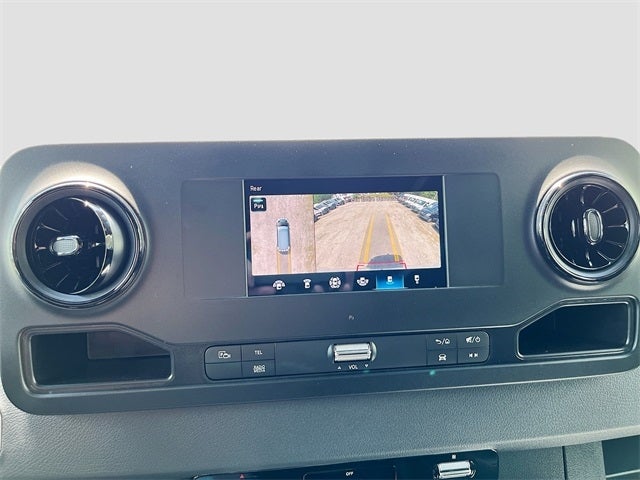 2024 Mercedes-Benz Sprinter 2500 Passenger 144 WB