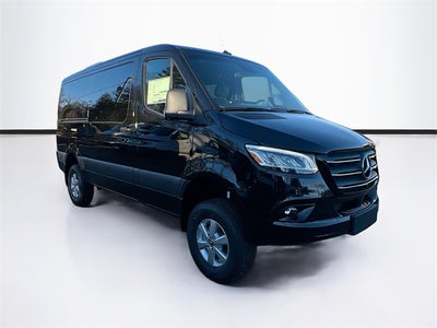 2026 Mercedes-Benz Sprinter 2500 Passenger 144 WB 4MATIC®