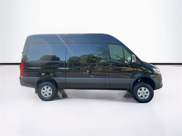 2024 Mercedes-Benz Sprinter 2500 Passenger 144 WB 4MATIC®