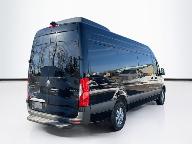 2026 Mercedes-Benz Sprinter 2500 Passenger 170 WB High Roof