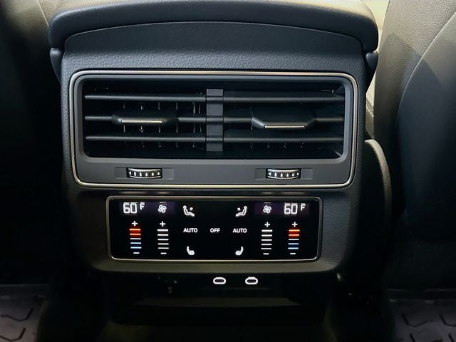 2025 Audi Q7 55 Premium Plus quattro