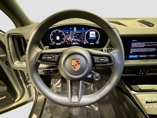 2025 Porsche Cayenne Base