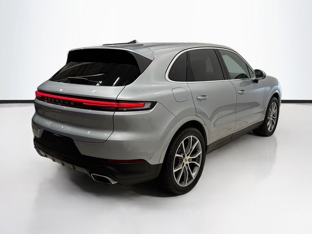 2025 Porsche Cayenne Base
