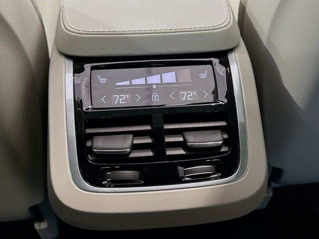 2024 Volvo XC90 Ultimate