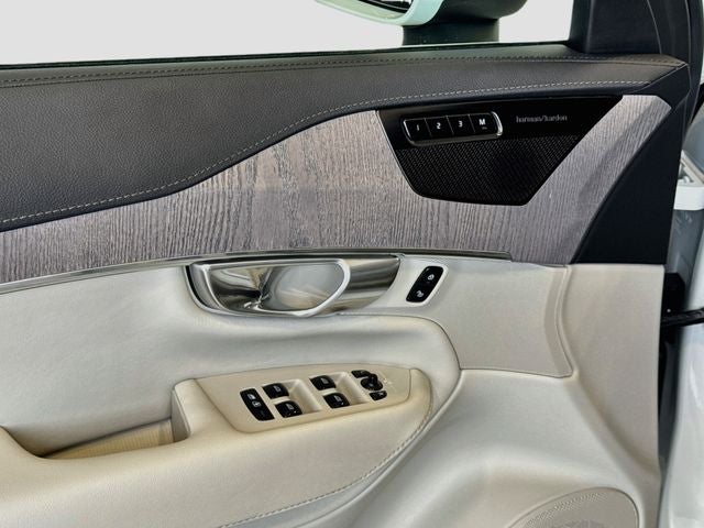 2023 Volvo XC90 Ultimate