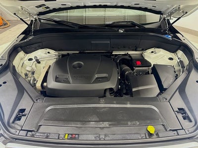 2020 Volvo XC90 T5 R-Design